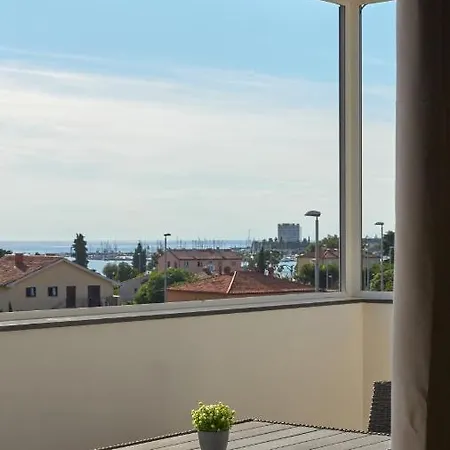 Emvita Apartamento *